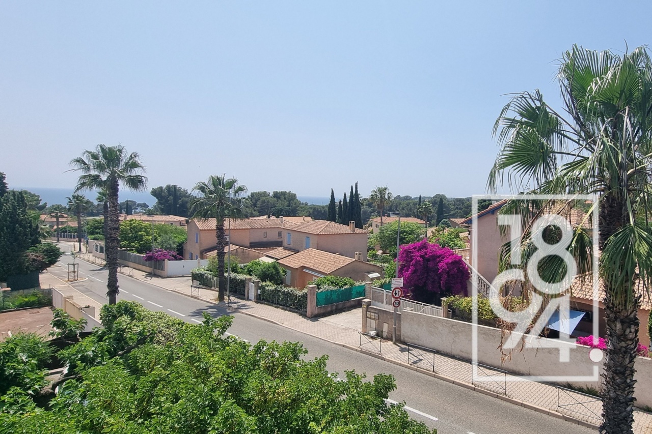 Investissement idéal ou pied-à-terre de charme à Bandol